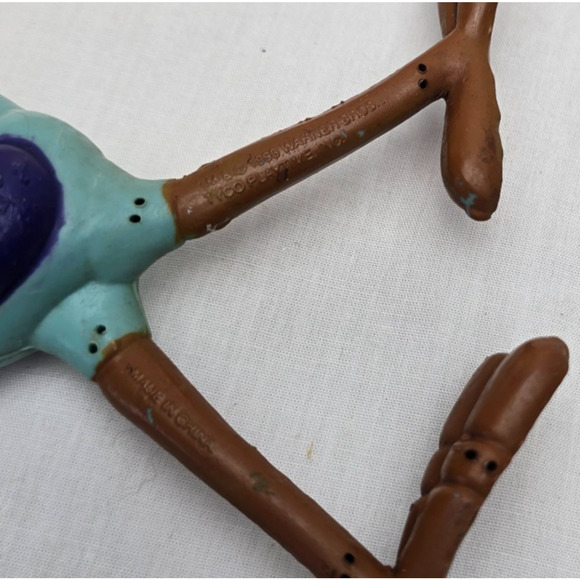 Wile E. Coyote & the Road Runner Bundle Collectibles Some New Some Pre-Owned VTG - Picture 16 of 16